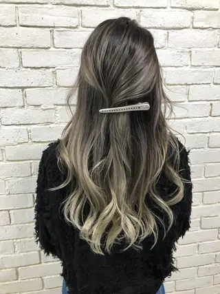 ロング カラー welring hair salonのヘアスタイル