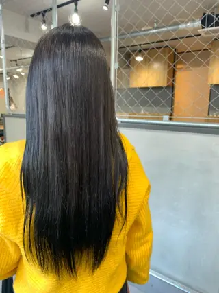 セミロング lena🎀 透明感カラー/韓国風のヘアスタイル