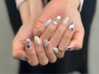 ネイル 秋山 香穂のネイルデザイン