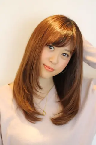 セミロング カラー BANDE 水崎 悟のヘアスタイル