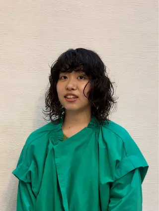 ミディアム chlori所属・chlori なかおのヘアスタイル