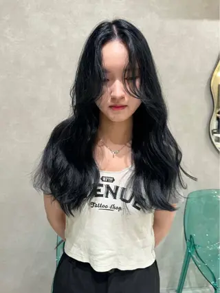 ロング ナガノ ナミエのヘアスタイル