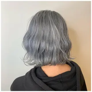 ショート カラー マツオカ マコのヘアスタイル