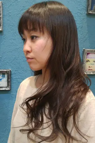 ロング カラー SaKai Nozomiのヘアスタイル