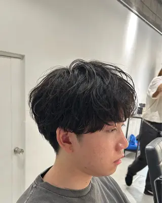 ショート パーマ メンズ fifth/メンズ パーマ/川﨑泰就のヘアスタイル