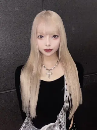 ロング カラー ケアブリーチ特化 same 🦈のヘアスタイル