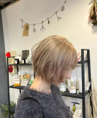 ショート わかばやし ゆうこのヘアスタイル