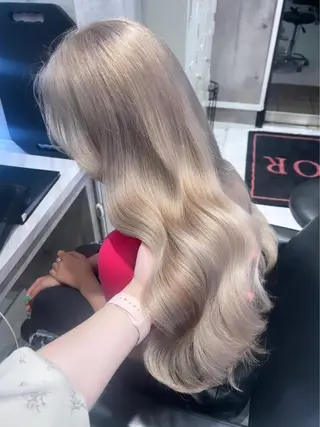 ロング カラー パーマ ヘアアレンジ メンズ キッズ ネイル マツエク・マツパ アイブロウ 🎀韓国レイヤー YURINA🎀のヘアスタイル