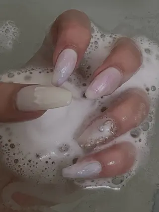 ネイル One HARUNAのネイルデザイン