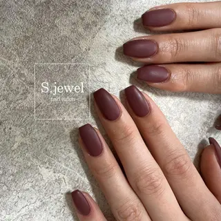 ネイル S. JEWELのネイルデザイン