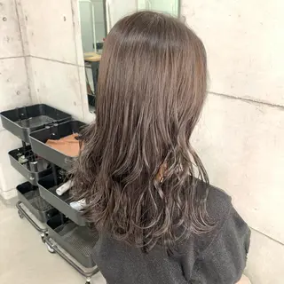 ミディアム カラー パーマ ヘアアレンジ メンズ キッズ ネイル マツエク・マツパ 切りっぱなしヘアボブ ミディアムヘアRYOのヘアスタイル