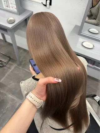 ロング shuse /艶カラー  栄のヘアスタイル