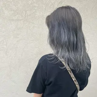 セミロング 齋藤 樹里のヘアスタイル