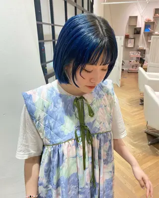 カラー 増井 彩乃のヘアスタイル