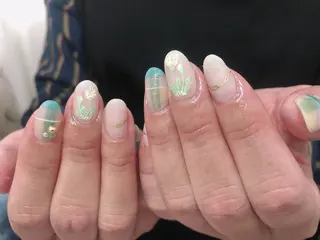 ネイル mano nella manoのネイルデザイン