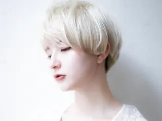 カラー inity Esakaのヘアスタイル