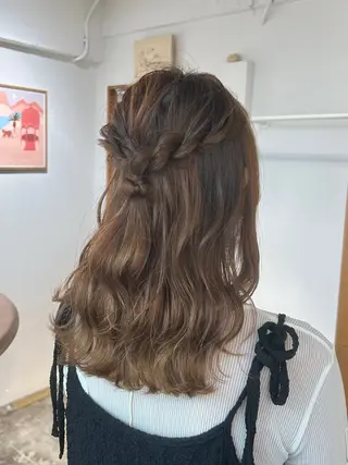 ロング ヘアアレンジ 綾/ベージュカラー /パーマ🩰のヘアスタイル