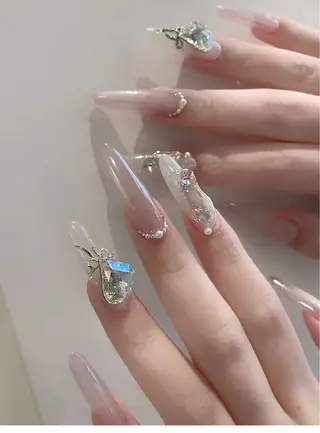 ネイル D-BEAUTY Nailsalonのネイルデザイン