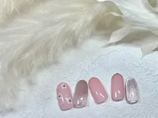 ネイル mogunail &blowのネイルデザイン
