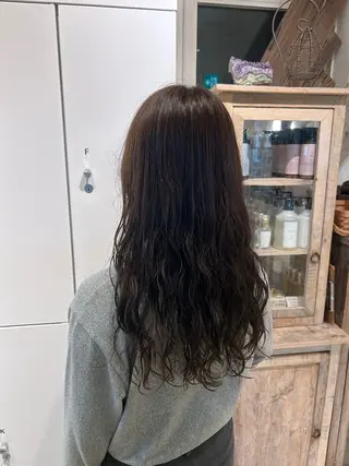 カラー 艶カラー🫧/ 板倉かなみのヘアスタイル