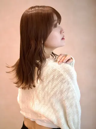 セミロング カラー 越後 遥/ 透明感カラー🪞🤍のヘアスタイル