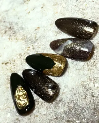 ネイル Bavardage Nailのネイルデザイン