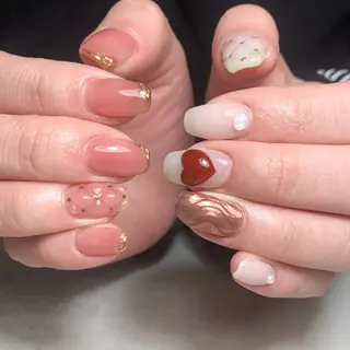 ネイル FIORITURA aiのネイルデザイン