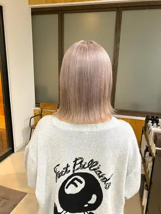 カラー ブリーチカラー よねだまことのヘアスタイル