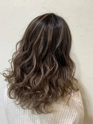 セミロング カラー 天野 開のヘアスタイル