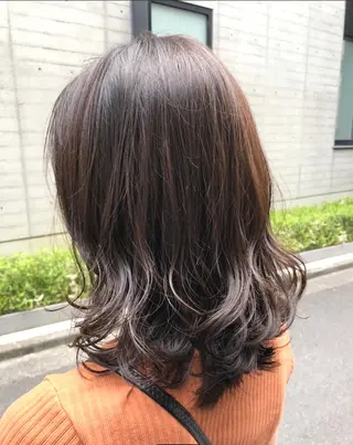 ミディアム ✨色持ちの良い艶 カラー✨蟹江真世のヘアスタイル