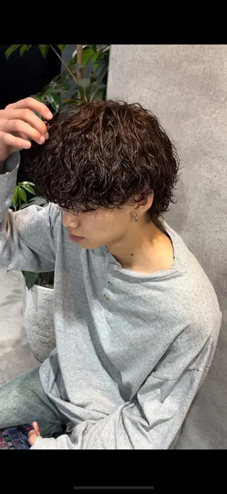パーマ メンズ 🔥メンズカット＋ パーマの達人🔥のヘアスタイル