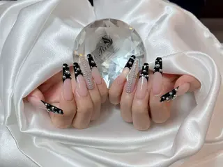 ネイル リサ ネイルサロンのネイルデザイン