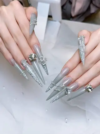 ネイル Julli NailStudioのネイルデザイン