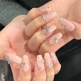 ネイル Ugirl Nail Pinpin🤍のネイルデザイン