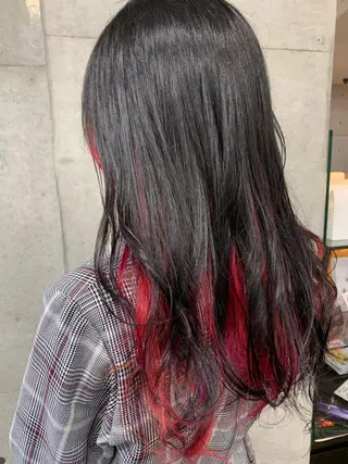 ロング カラー 小林 美央のヘアスタイル