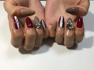 ネイル Otsuka Yumiのネイルデザイン