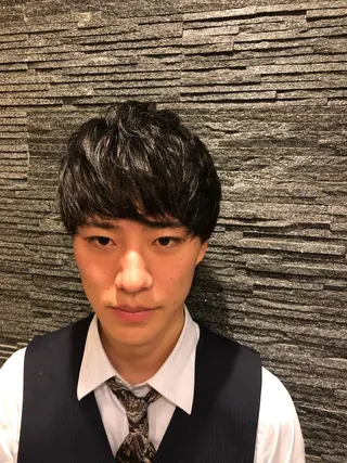 ショート メンズ 牧 颯斗のヘアスタイル