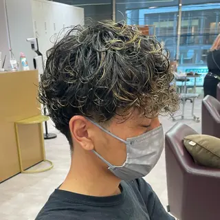 ショート パーマ 松永 梨央のヘアスタイル