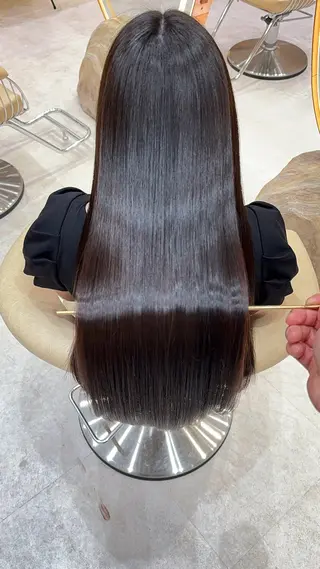 セミロング カラー 縮毛矯正✨🫧 レイヤー川村利幸のヘアスタイル