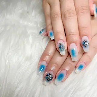 ネイル Miki 本町駅｜💅‎🤍のネイルデザイン