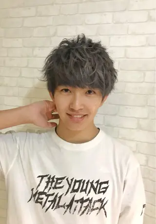 ミディアム メンズ 北川大輔🌟 小顔レイヤーカットのヘアスタイル