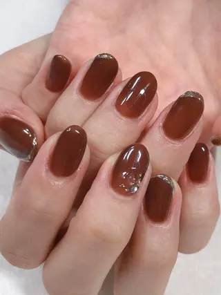 ネイル 東 千夏のネイルデザイン