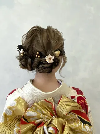 ヘアアレンジ ヘアアンドメイクムタ 新居のヘアスタイル