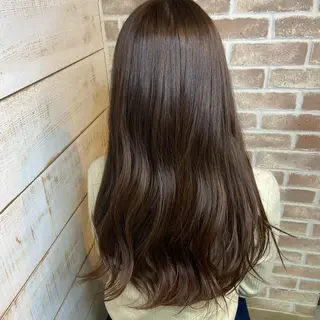 ロング カラー 川崎 かなでのヘアスタイル