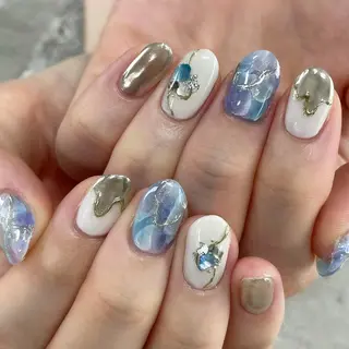 ネイル 東 千夏のネイルデザイン