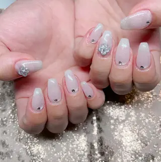 ネイル 個室ネイルサロンDolly  Girl〜ドーリーガール〜所属・DollyGirl KYOKOのネイルデザイン