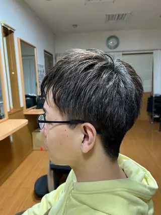 ショート メンズ 藤崎 光のヘアスタイル