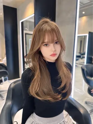 ロング カラー レイヤーカット 透明感カラーのヘアスタイル