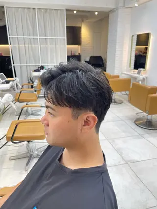 メンズ 中顔面短縮 顔まわり新田大翔のヘアスタイル