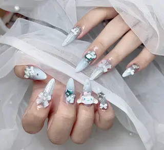 ネイル 𝐲𝐮𝐦𝐢🎀 長さ出しデザイン専門のネイルデザイン